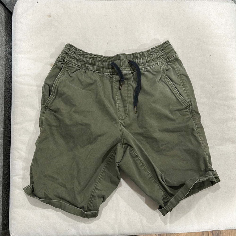 Green hollister jogger shorts